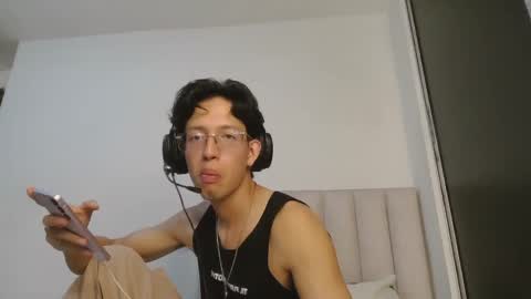 Manuel online show from 04/02/26, 01:14