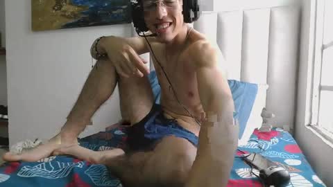 Manuel online show from 04/11/26, 08:35