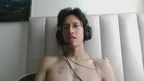 Manuel online show from 04/12/26, 07:30