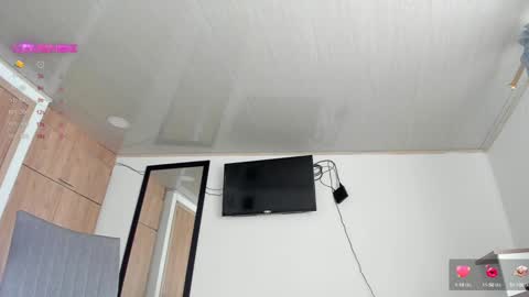 manucute 23  online show from 12/19/24, 05:40