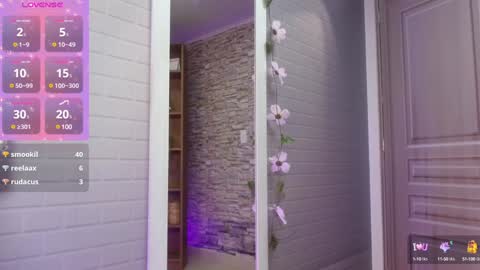 Angela online show from 02/02/25, 03:17