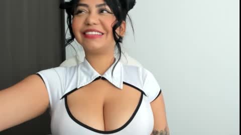 MANUELA online show from 02/23/25, 07:17