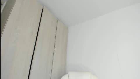 MANUELA online show from 03/20/26, 03:28