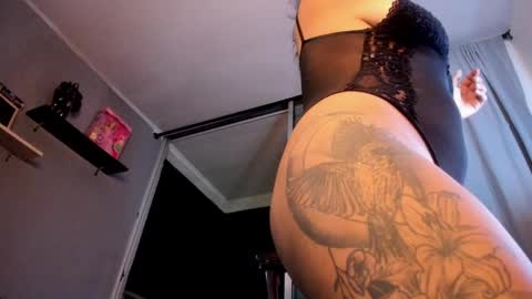 Snapshot of manuela_jaramillo chatting on 02/21/25, 06:07 manuela_jaramillo online show from 02/21/25, 06:07