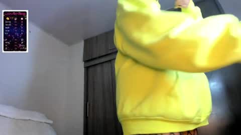 Snapshot of manuela_jaramillo chatting on 04/30/26, 07:04 manuela_jaramillo online show from 04/30/26, 07:04