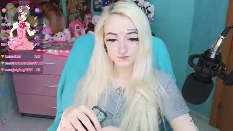 Snapshot of manuela_unicorn chatting on 03/09/25, 11:25 Manuela online show from 03/09/25, 11:25