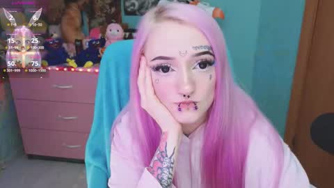 Snapshot of manuela_unicorn chatting on 09/24/25, 09:18 Manuela online show from 09/24/25, 09:18