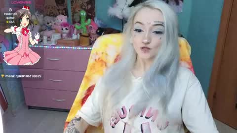 Manuela online show from 04/21/26, 04:08