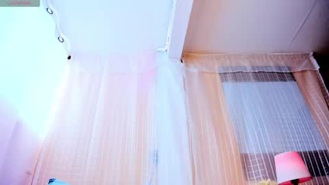 Manuela online show from 04/20/26, 08:32