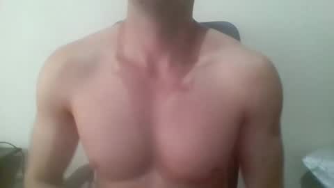 manuelcadavid18 online show from 04/28/26, 09:53