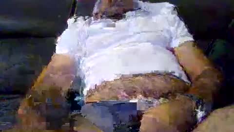 Snapshot of manuv chatting on 10/04/25, 12:19 manuv online show from 10/04/25, 12:19