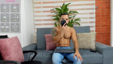 MAOFENIX online show from 01/31/25, 04:06