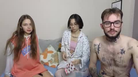 mar7gan online show from 10/26/25, 02:28