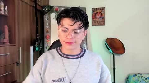 Snapshot of mar_alexis chatting on 10/02/25, 07:10 mar_alexis online show from 10/02/25, 07:10