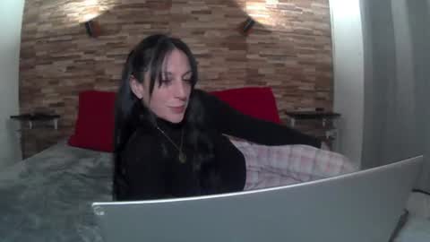 Snapshot of mara_david chatting on 07/21/26, 02:25 coshitaxxx online show from 07/21/26, 02:25