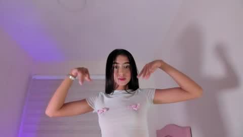 Snapshot of mara_galle chatting on 07/15/26, 12:32 Mara online show from 07/15/26, 12:32