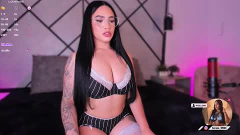 Snapshot of mara_martinez chatting on 10/10/25, 04:55 online show from 10/10/25, 04:55