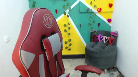 Mara 3 online show from 02/14/25, 09:53