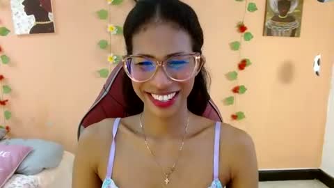 Snapshot of mara_summer chatting on 06/26/26, 01:15 Mara 3 online show from 06/26/26, 01:15