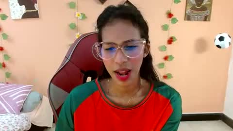 Snapshot of mara_summer chatting on 07/02/26, 01:06 Mara 3 online show from 07/02/26, 01:06