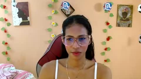 Snapshot of mara_summer chatting on 07/16/26, 01:28 Mara 3 online show from 07/16/26, 01:28