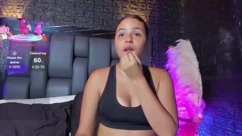 maraa_rivera online show from 10/26/25, 07:09