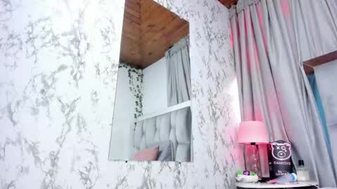 Snapshot of maraa_x chatting on 09/09/25, 08:30 maraa_x online show from 09/09/25, 08:30