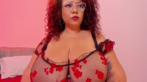 Mrs. Sweet online show from 10/23/25, 02:00