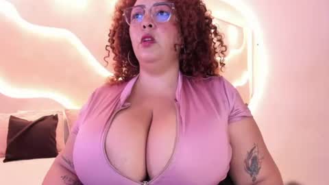 Snapshot of maraasweet chatting on 07/12/26, 02:02 Mrs. Sweet online show from 07/12/26, 02:02