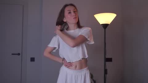 Eva online show from 10/18/25, 06:26