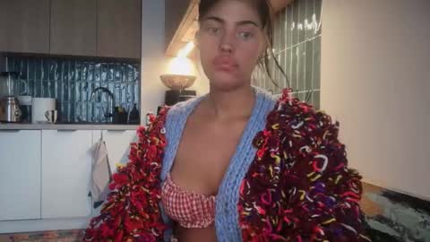 Marakuia online show from 11/10/25, 07:18