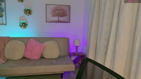 Mara online show from 04/23/26, 12:40