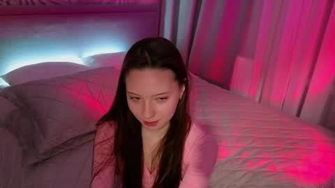 Mary online show from 04/04/26, 03:53