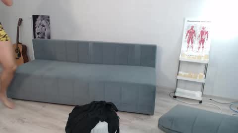 Snapshot of marc105100 chatting on 11/25/25, 09:42 alex marvelxx online show from 11/25/25, 09:42