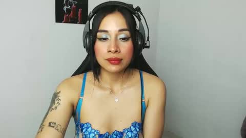 Marcela online show from 11/02/25, 05:54