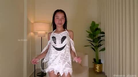 Snapshot of marce_algara chatting on 10/06/25, 08:06 Marce algara online show from 10/06/25, 08:06