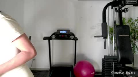 Snapshot of marce_algara chatting on 04/30/26, 12:06 Marce algara online show from 04/30/26, 12:06