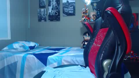 Snapshot of marcel_craw0796 chatting on 12/15/25, 11:25 MARCEL online show from 12/15/25, 11:25