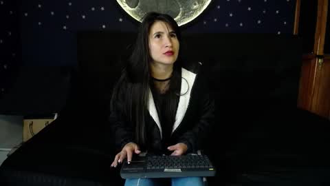 Snapshot of marcela72 chatting on 10/24/25, 01:51 marcela72 online show from 10/24/25, 01:51