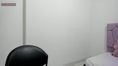 marcela_ladys online show from 04/25/26, 03:53