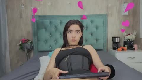 Marcela online show from 02/19/26, 09:22