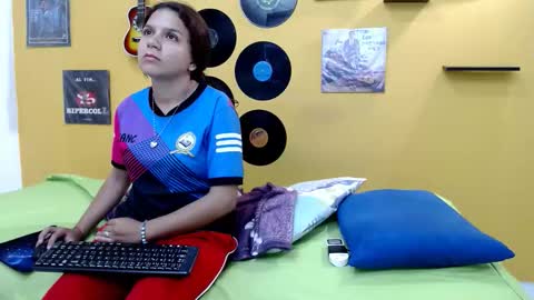 Snapshot of marcelasweet457 chatting on 02/25/26, 08:24 marcelasweet457 online show from 02/25/26, 08:24