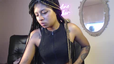 Snapshot of marceline_abadeer00 chatting on 12/06/24, 01:29 Michell Dayan online show from 12/06/24, 01:29