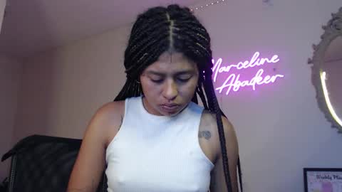 Snapshot of marceline_abadeer00 chatting on 01/28/25, 07:10 Michell Dayan online show from 01/28/25, 07:10