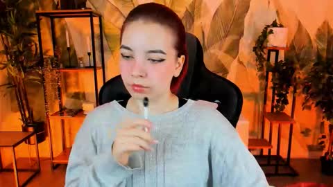 MarcelineChi online show from 11/06/25, 06:14