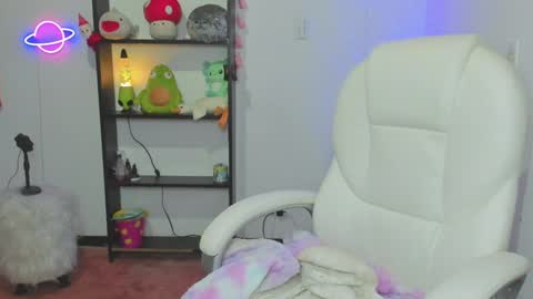 Snapshot of marcelinegh chatting on 01/31/25, 02:07 Marceline online show from 01/31/25, 02:07