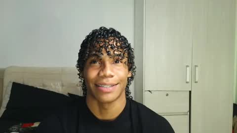 Snapshot of marcelo_dosantos77 chatting on 05/30/26, 09:34 MARCELO online show from 05/30/26, 09:34