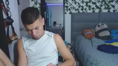 marcelo_m1lk online show from 09/23/25, 06:44