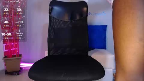 MarceloJones online show from 09/25/25, 02:43