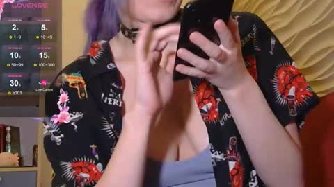 marci_n online show from 10/04/25, 09:13